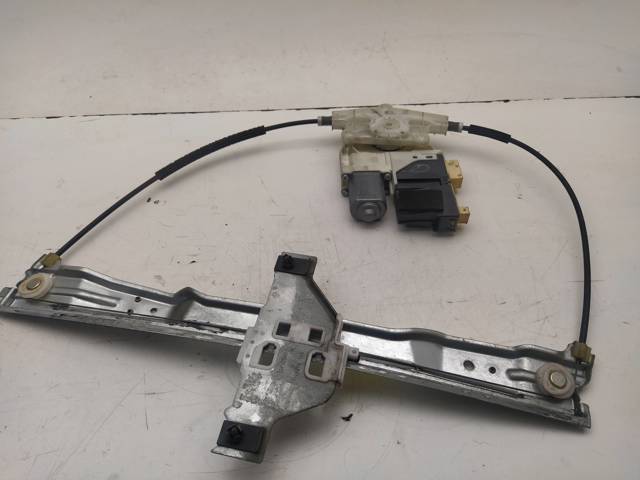 Mechanizm podnoszenia szyby drzwi przednich prawych 997831101 PEUGEOT
