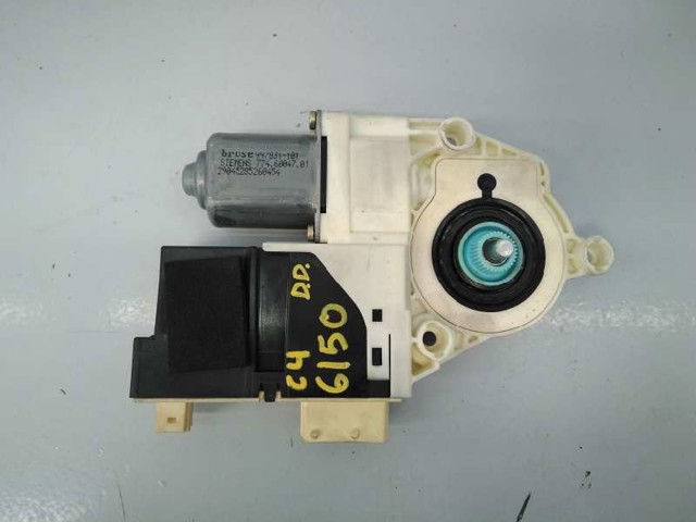 Mechanizm podnoszenia szyby drzwi przednich prawych 997831101 PEUGEOT