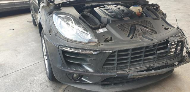 Chłodnica silnika 9A712125101 PORSCHE