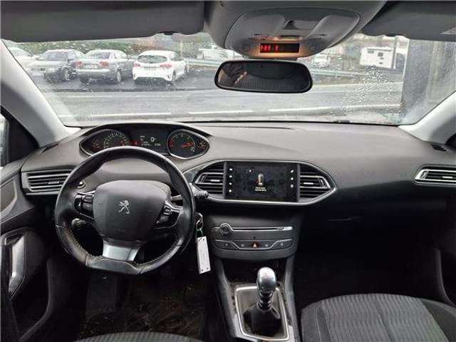 Silnik w komplecie 9H05 PEUGEOT