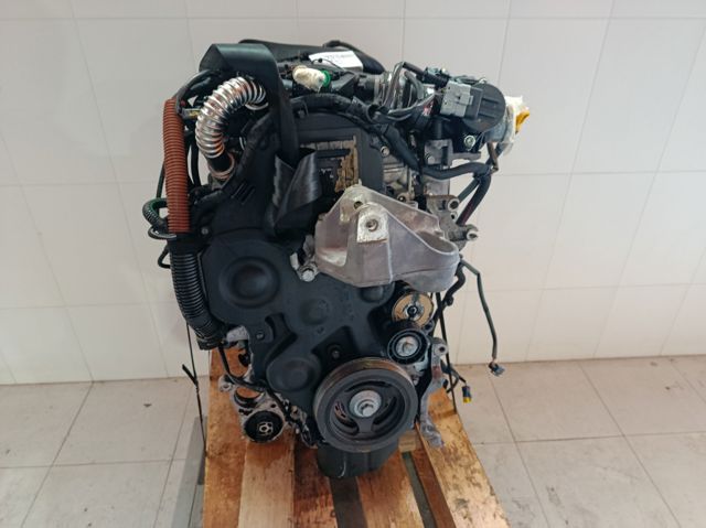 Silnik w komplecie 9HZ PEUGEOT