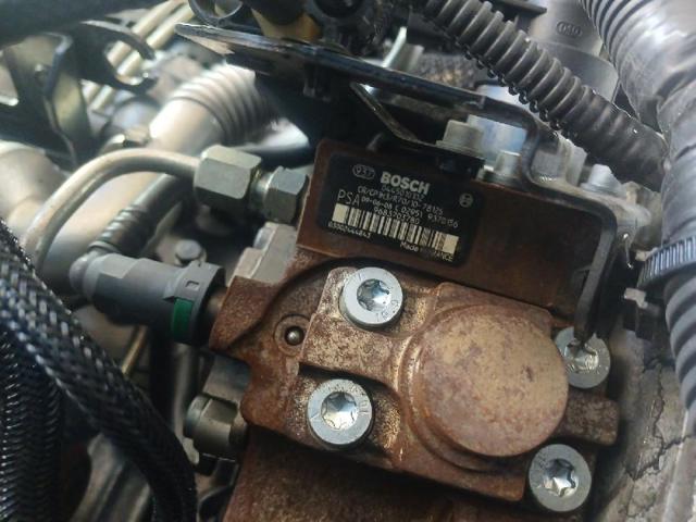 Silnik w komplecie 9HZ PEUGEOT