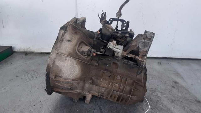 Mechaniczna skrzynia biegów w komplecie do Volvo V50 MW