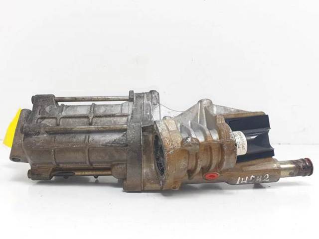 9X2Q9U438CA Land Rover