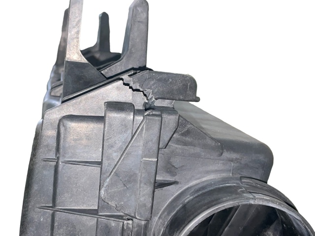 Filtr powietrza A0000901651 MERCEDES