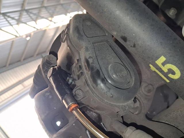 Zacisk hamulcowy tylny lewy A0004232381 MERCEDES