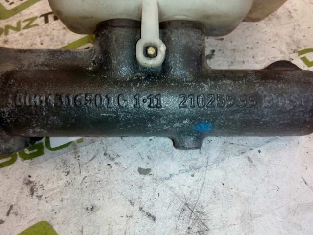 Główny cylinder hamulców A0004316501 MERCEDES