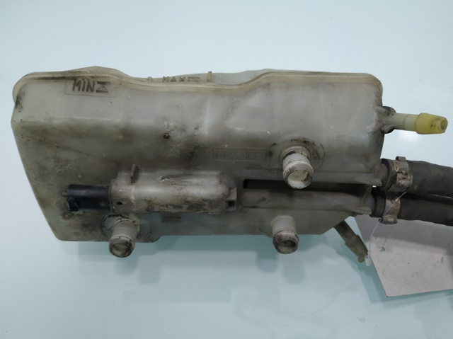 Główny cylinder hamulców A0004316901 MERCEDES