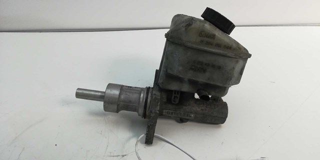 Główny cylinder hamulców A0004317601 MERCEDES