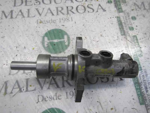Główny cylinder hamulców A0004317601 MERCEDES