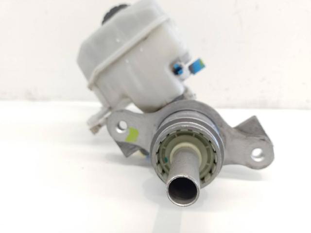 Główny cylinder hamulców A0004317601 MERCEDES