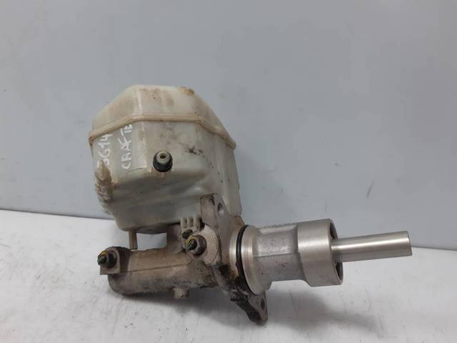Główny cylinder hamulców A0004317601 VAG