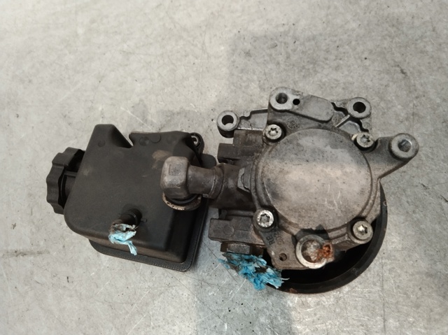 Zbiornik płynu wspomagania A0004600183 MERCEDES