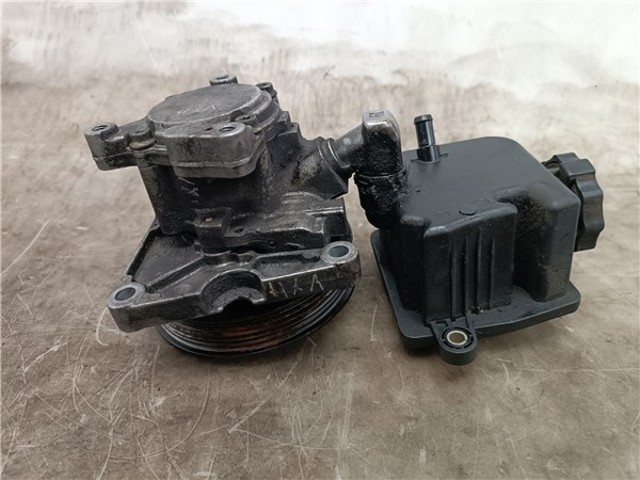 Zbiornik płynu wspomagania A0004600183 MERCEDES