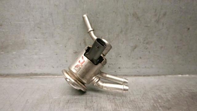 A0004905100 Mercedes