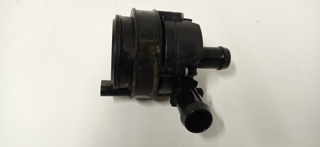 Pompa chłodząca wodna A0005000686 MERCEDES