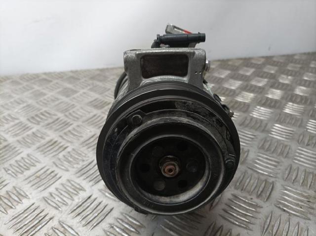 Sprężarka klimatyzacji A0008303902 MERCEDES