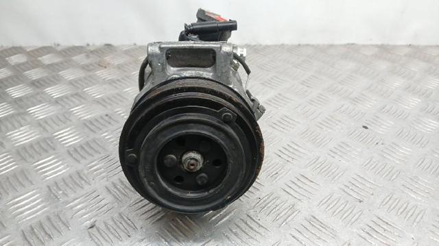 Sprężarka klimatyzacji A0008303902 MERCEDES