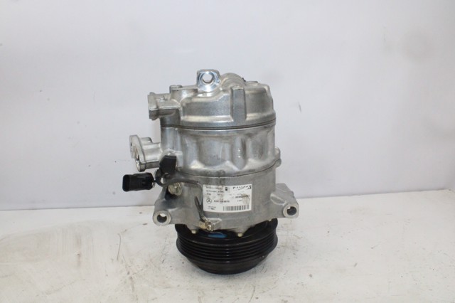 A0008304500 Mercedes