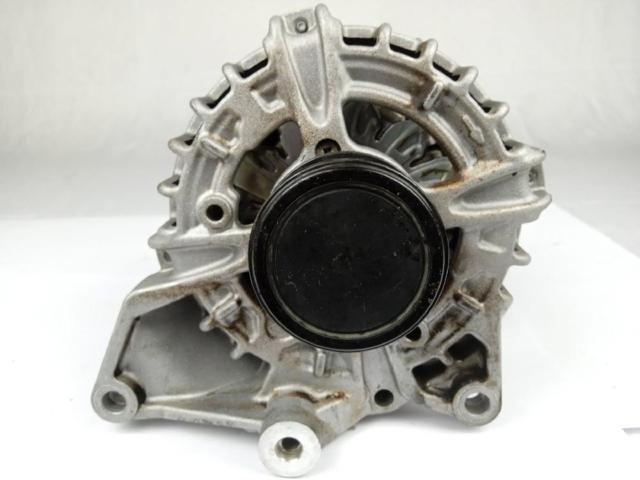 Alternator Infiniti Q50