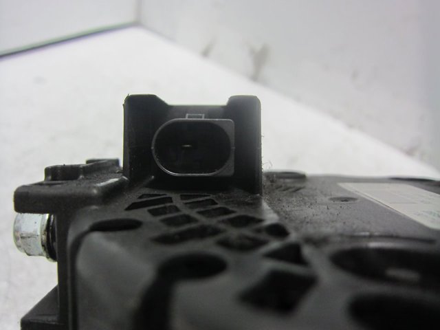 A0009063903 Mercedes