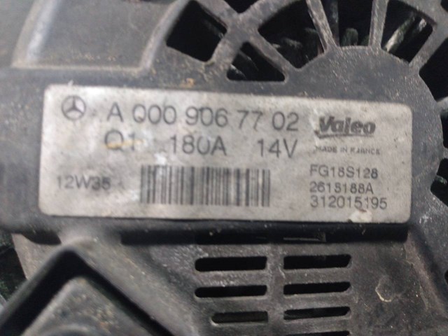 A0009067702 Mercedes