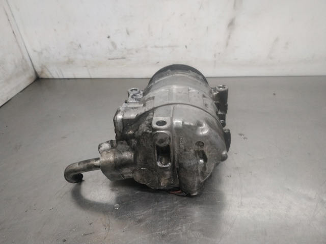 Sprężarka klimatyzacji A0012302811 MERCEDES