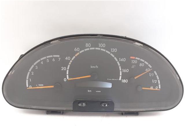 Deska rozdzielcza A0015424401 MERCEDES