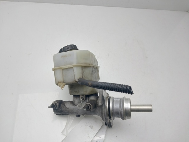 Zbiorniczek głównego cylindra hamulcowego (płynu hamulcowego) A0024315202 MERCEDES