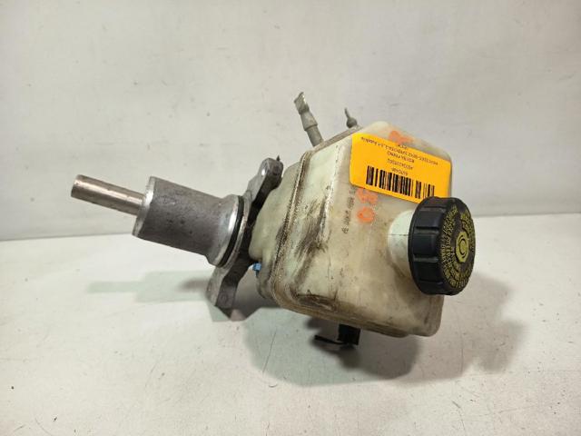 Zbiorniczek głównego cylindra hamulcowego (płynu hamulcowego) A0024315202 MERCEDES