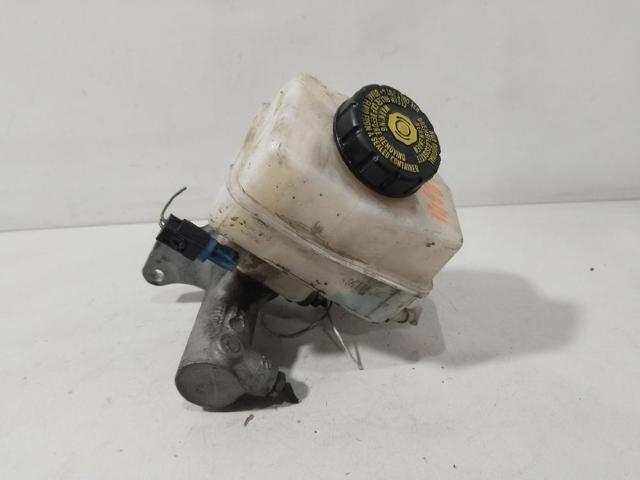 Zbiorniczek głównego cylindra hamulcowego (płynu hamulcowego) A0024315202 MERCEDES