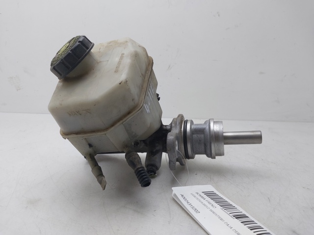 Zbiorniczek głównego cylindra hamulcowego (płynu hamulcowego) A0024315202 MERCEDES