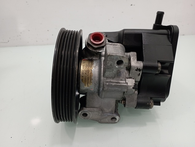 Pompa wspomagania hydraulicznego kierownicy A0024667201 MERCEDES