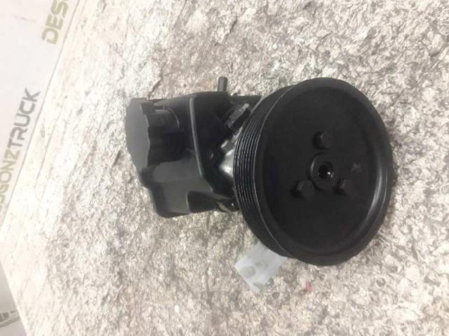Pompa wspomagania hydraulicznego kierownicy A0024667201 MERCEDES