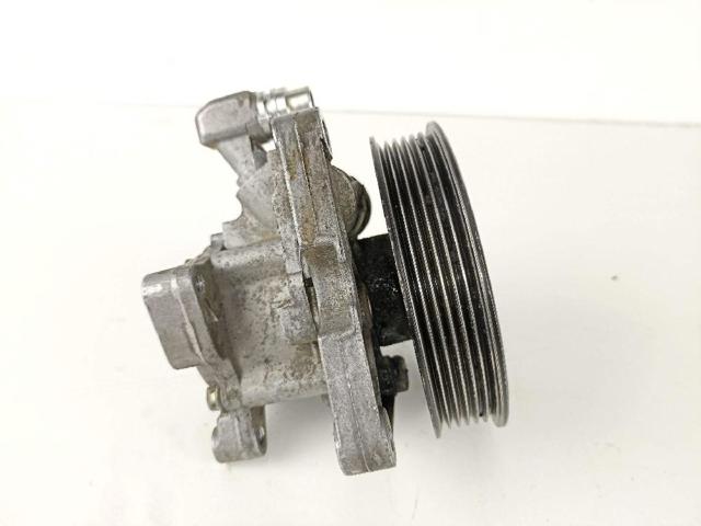 Pompa wspomagania hydraulicznego kierownicy A0024668101 MERCEDES