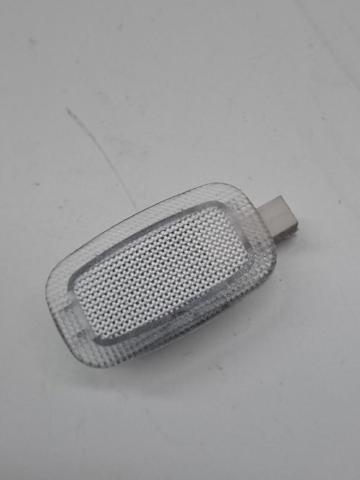 Lampka oświetlenia kabiny A0028202101 MERCEDES