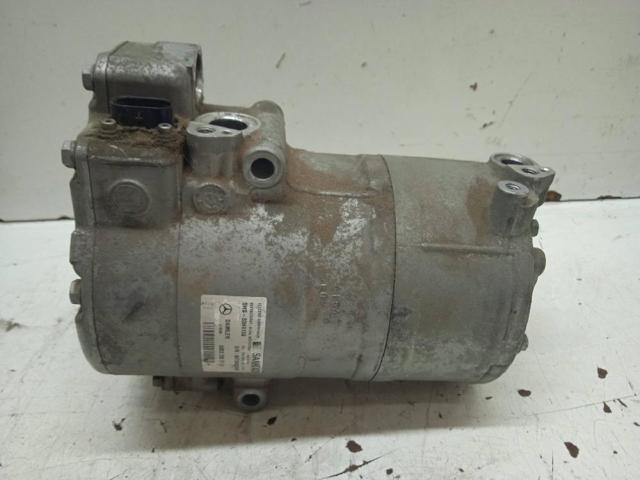 Sprężarka klimatyzacji A0032305111 Mercedes