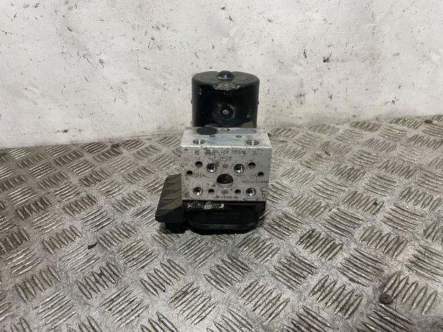 Pompa abs Mercedes E