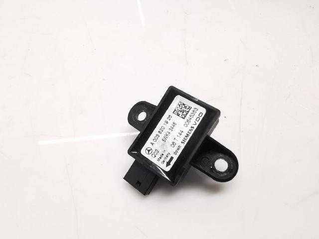 Czujnik AIRBAG przedni A0038201926 MERCEDES