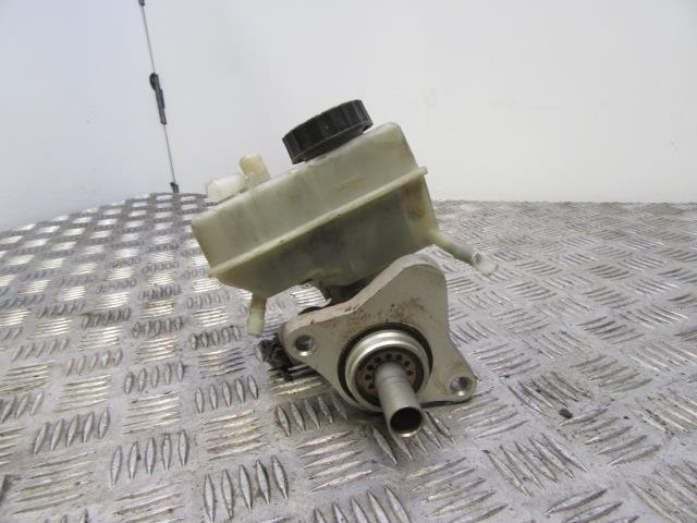 Główny cylinder hamulców A0054309601 MERCEDES