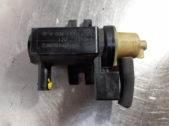 A0061536628 Mercedes