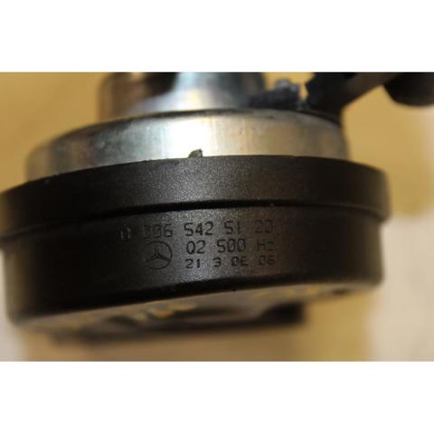 Sygnał dźwiękowy (klakson) Mercedes E W212