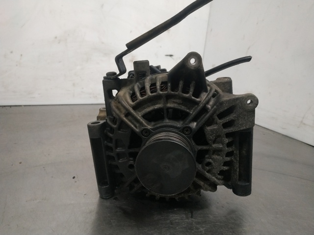 Alternator A0131540002 MERCEDES