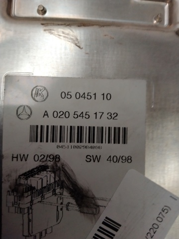 Skrzynka bezpieczników Mercedes S W220