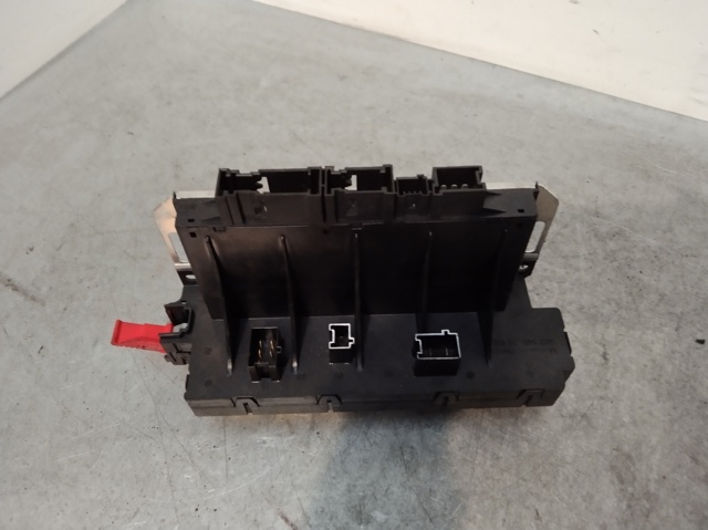 Skrzynka bezpieczników Mercedes S W220