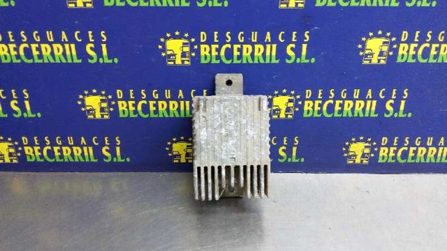 Regulator obrotów wentylatora (sterownik) A0235456832 MERCEDES