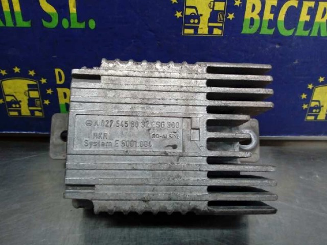 Regulator obrotów wentylatora (sterownik) A0275458032 MERCEDES