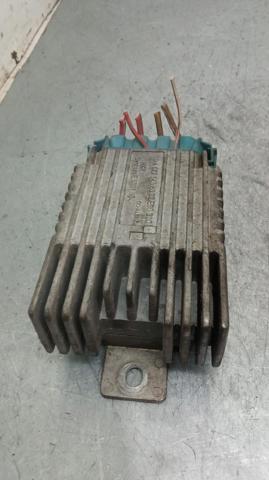 Regulator obrotów wentylatora (sterownik) A0275458032 MERCEDES