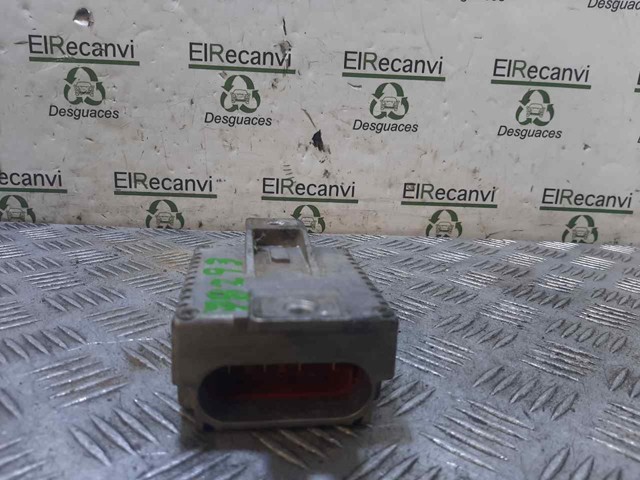 Regulator obrotów wentylatora (sterownik) A0275458132 MERCEDES