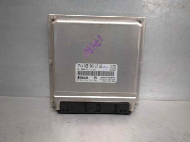 Sterownik silnika A0285451732 MERCEDES